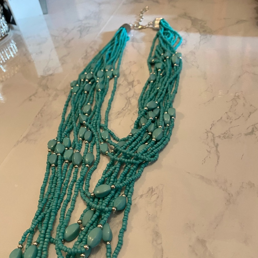 Turquoise beaded necklace